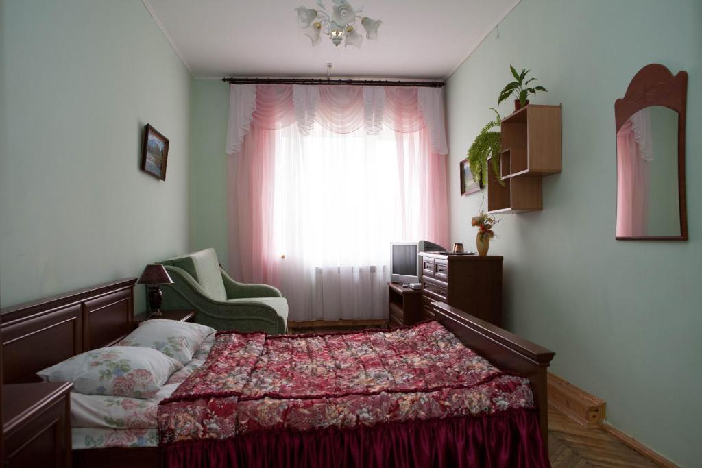 Ялинка Готель Vyshkiv Δωμάτιο φωτογραφία